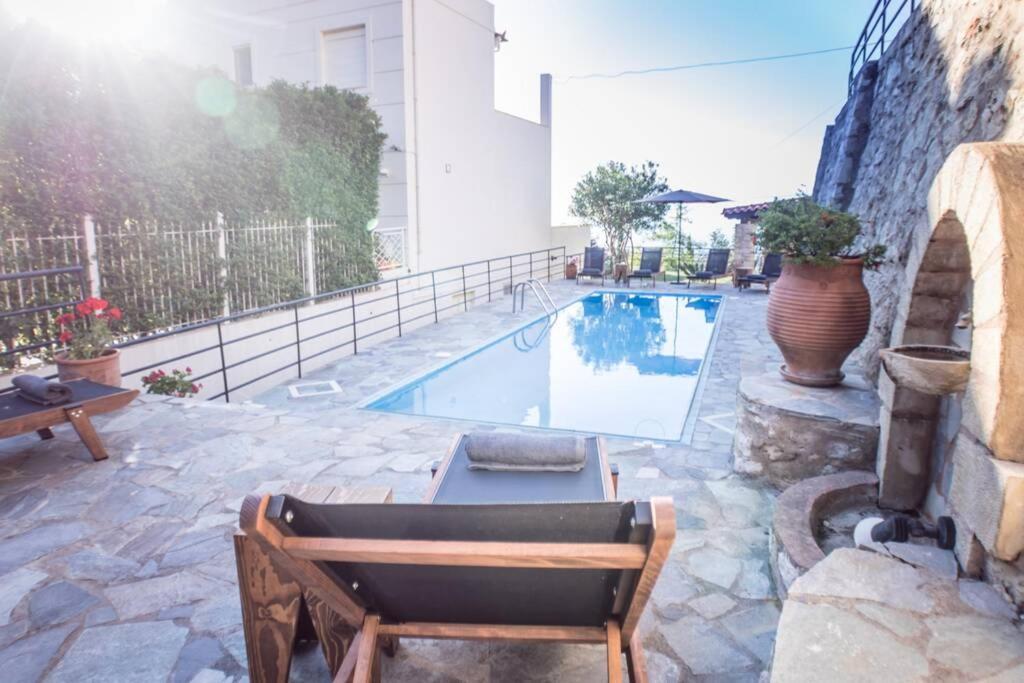 Villa Ventus, 40Sqm Private Pool & Hot Tub! Roussospítion Exterior foto