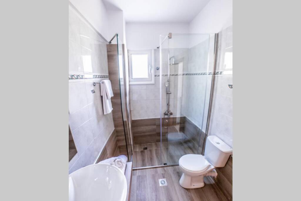 Villa Ventus, 40Sqm Private Pool & Hot Tub! Roussospítion Exterior foto